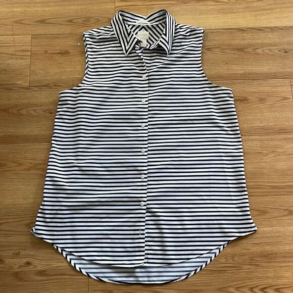 Chicos Black and White Stripe Collar Button Down Shirt Sz 2 - Picture 1 of 6